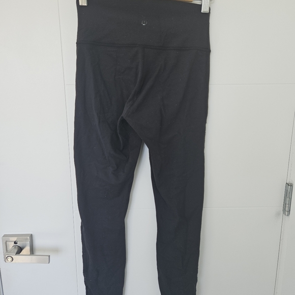 High wasted lulu tech mesh **luon material** sz.6 - Picture 2 of 2